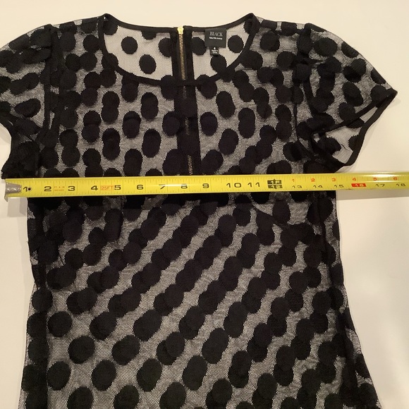 Black Saks Fifth Avenue Sheer Black Short Sleeve Blouse Top Polka Dots Size 4 - Picture 3 of 5